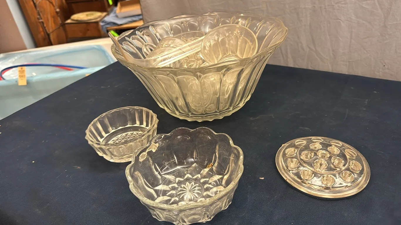 Punch bowl, flower frog