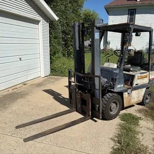 Komatsu 154 Gas Forklift