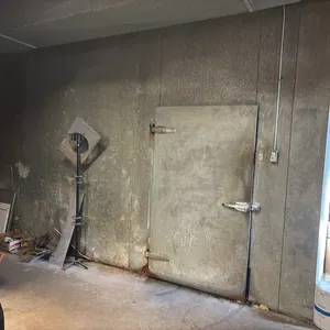 Master-Bilt Walk In Freezer