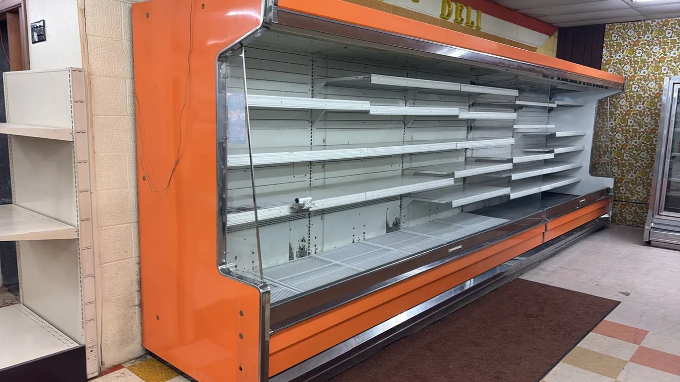 Hussmann Open Front Cooler