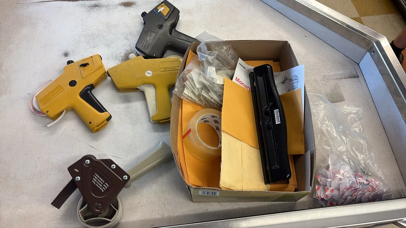 Marking Guns & Office Supplies