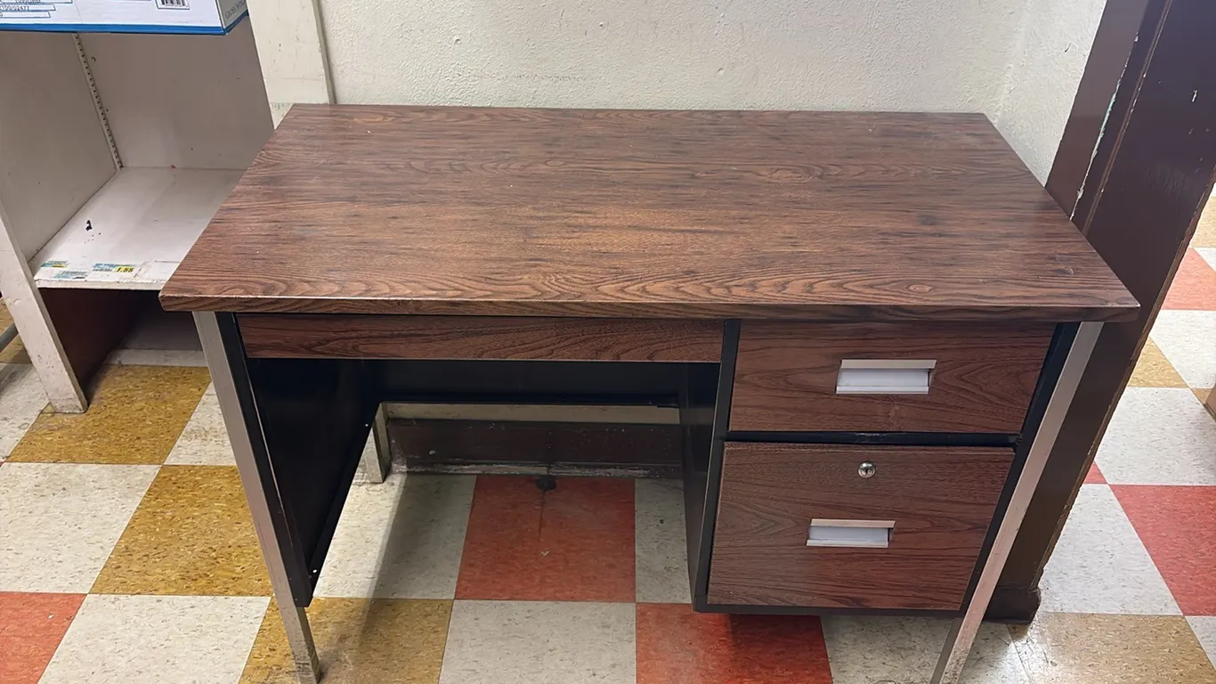 40” Office Desk