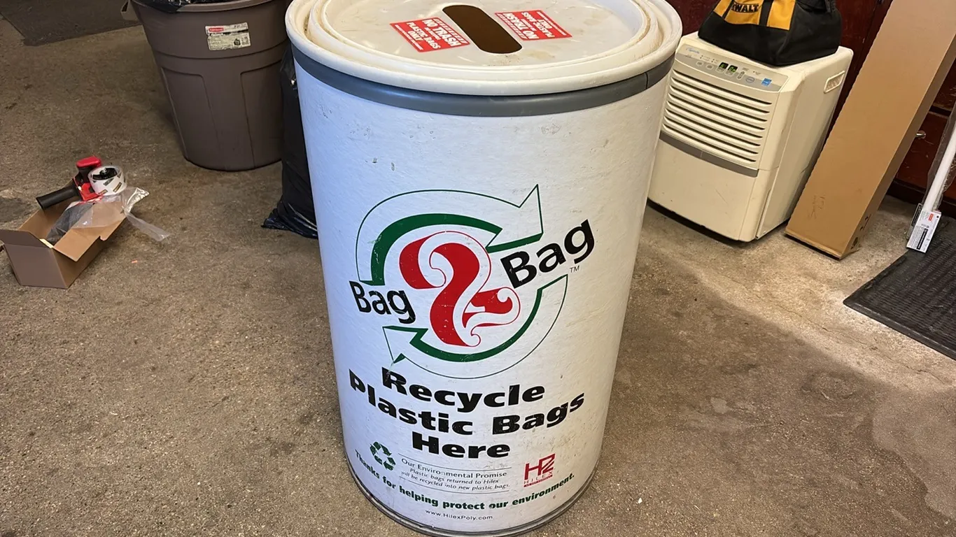 Bag Recycling Can