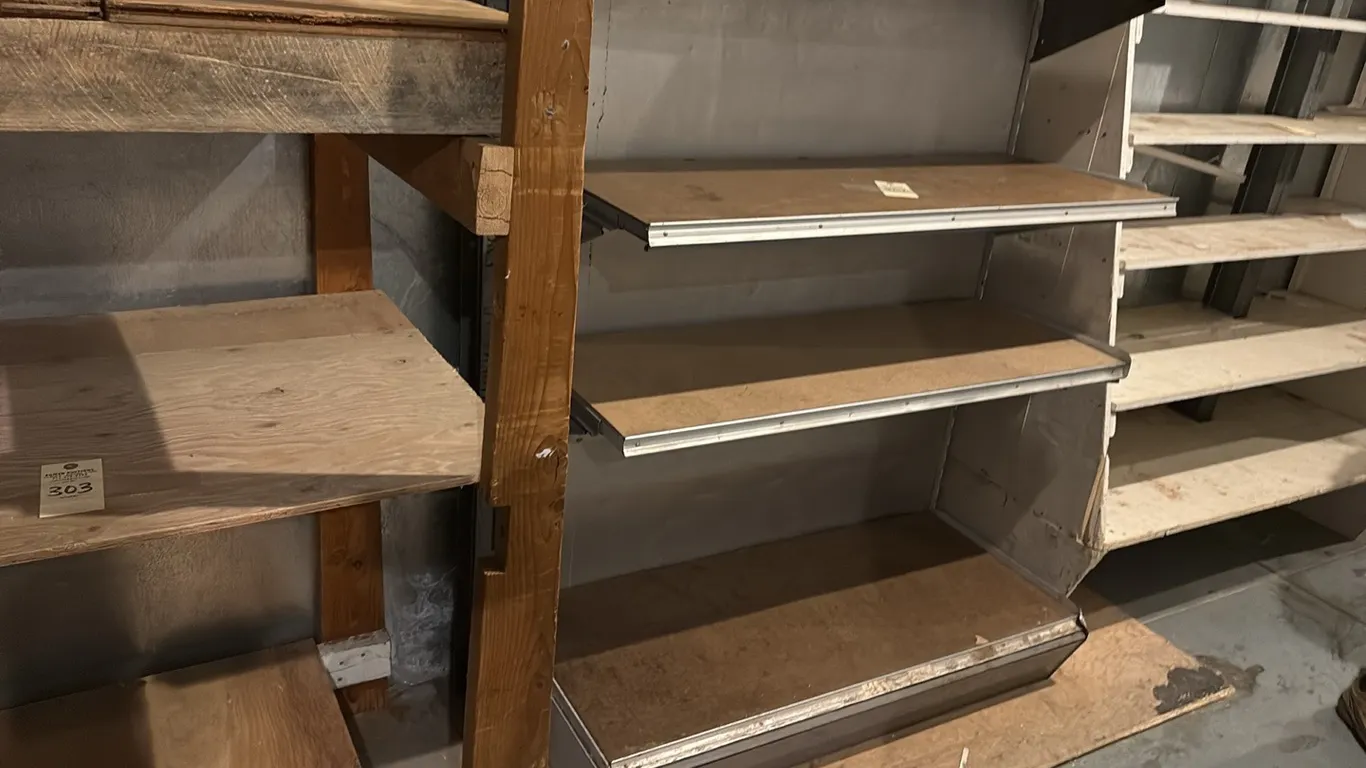 4ft Shelving Unit