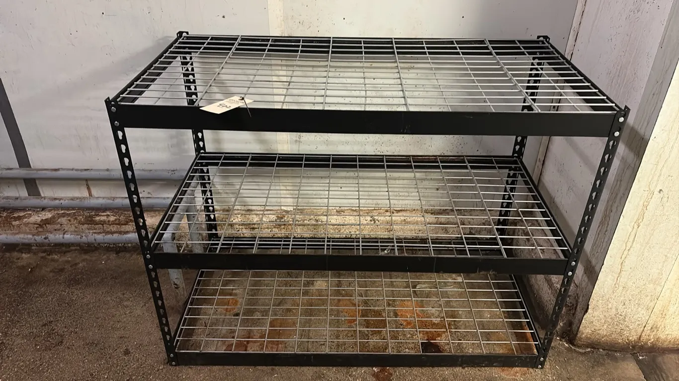4ft Shelving Unit