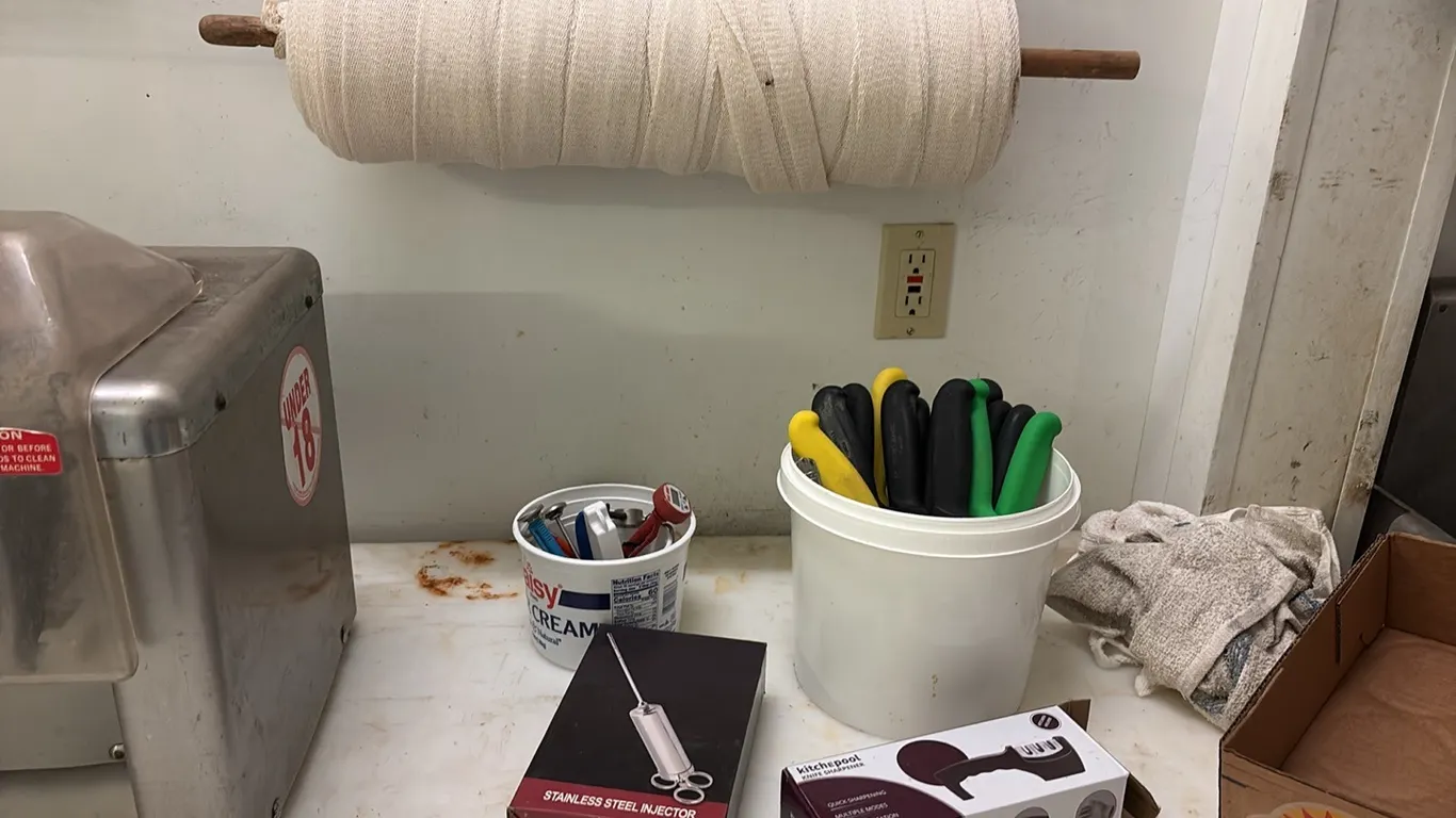 Net Wrap, Knives & Thermometers