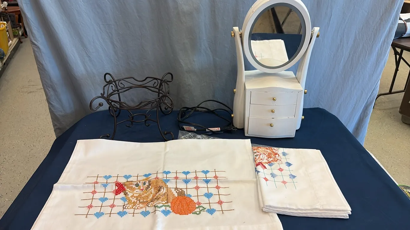 Pillowcases, Jewelry Box w/ Mirror & Decor