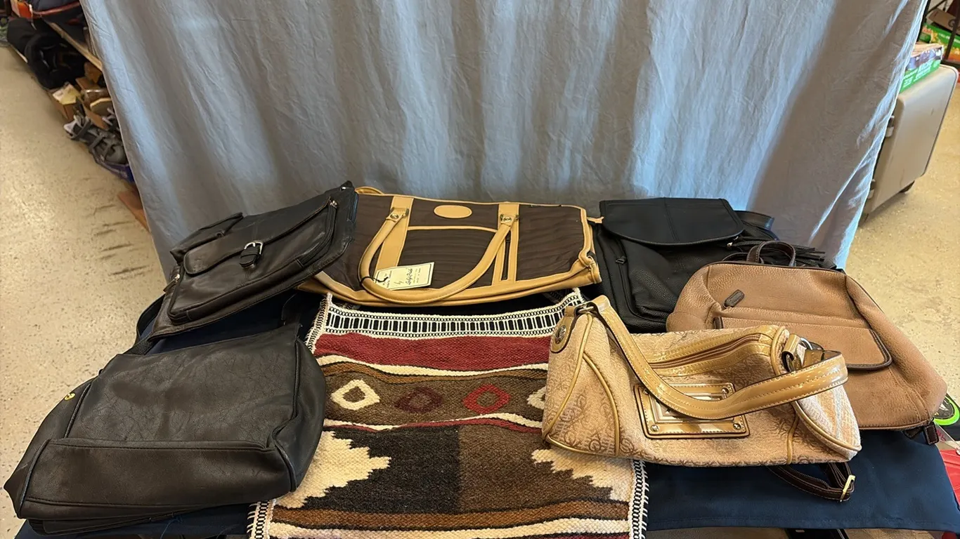 Bags & Purses