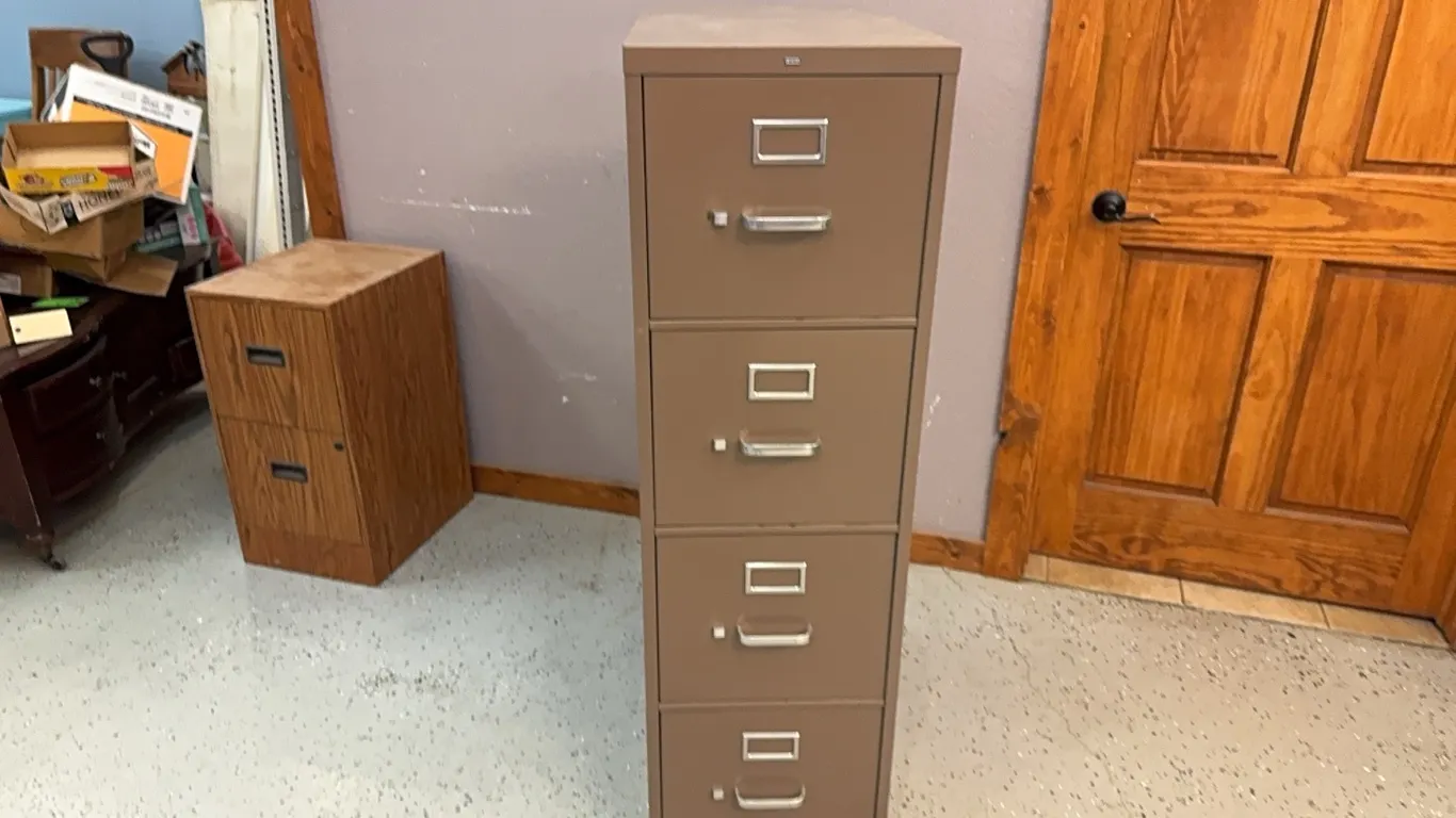 4 drawer file cabinet
