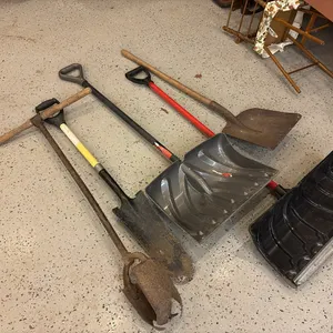 Scoops & Shovels
