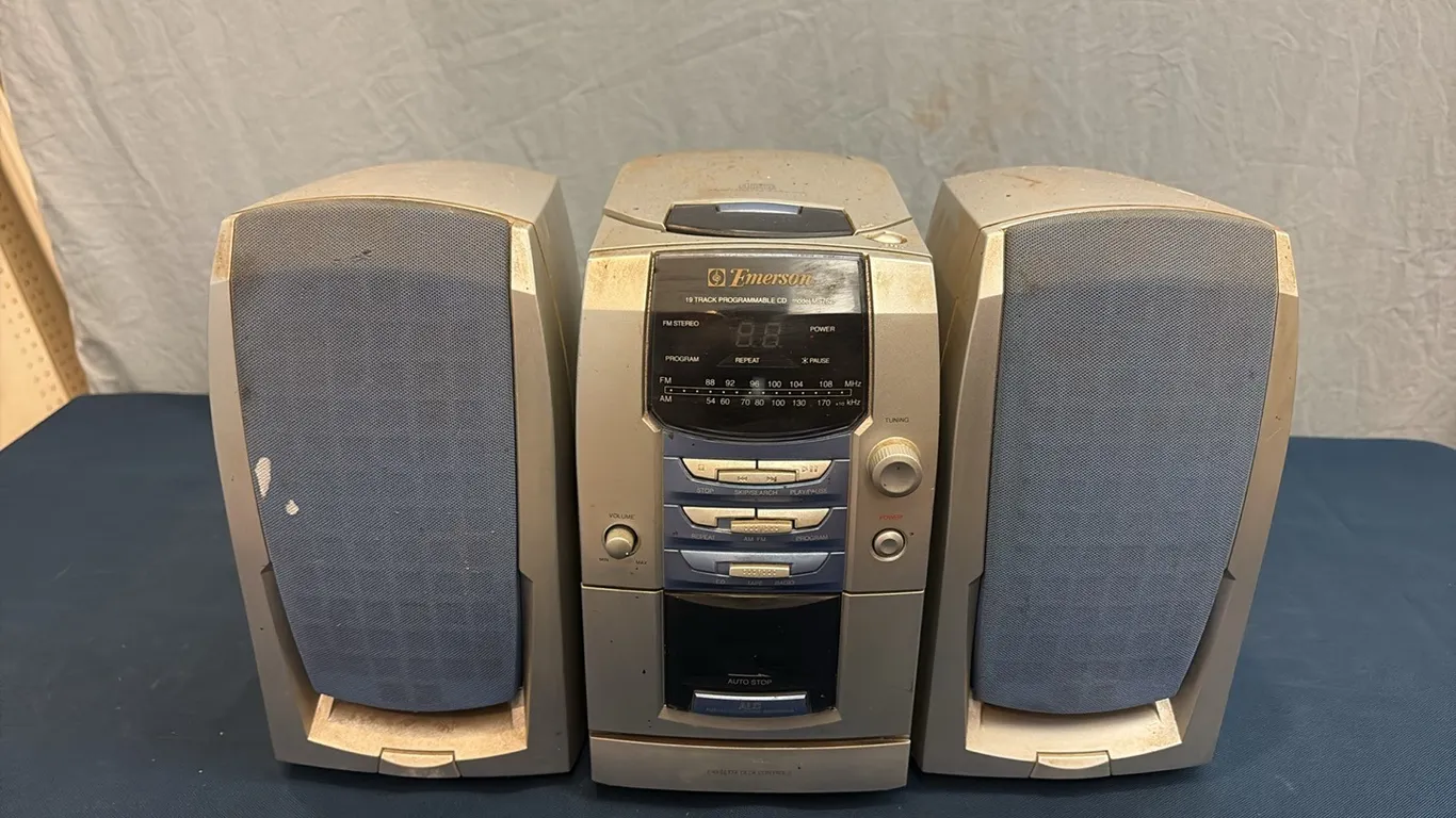 Emerson CD Player