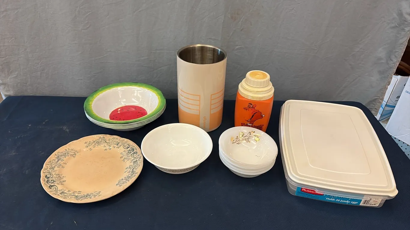 Egg Keeper & Misc Dishes