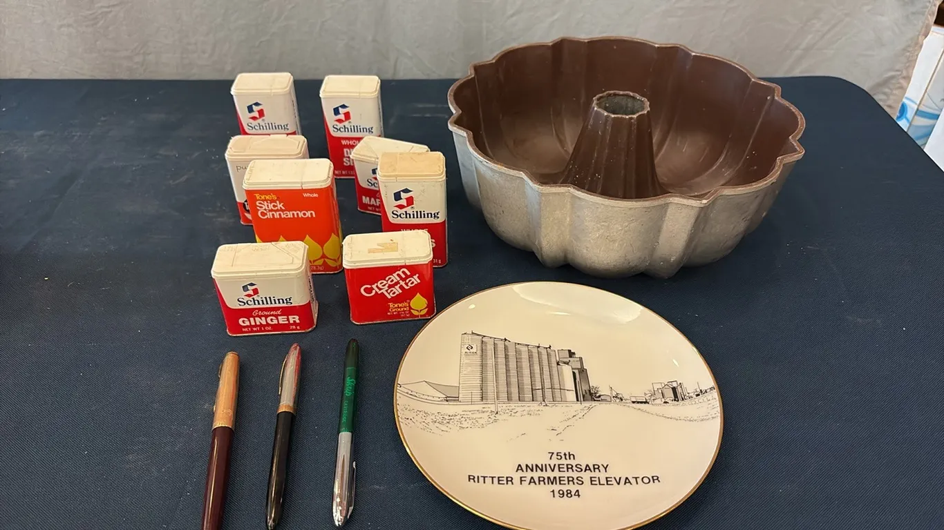 Pan, Plate & Tins