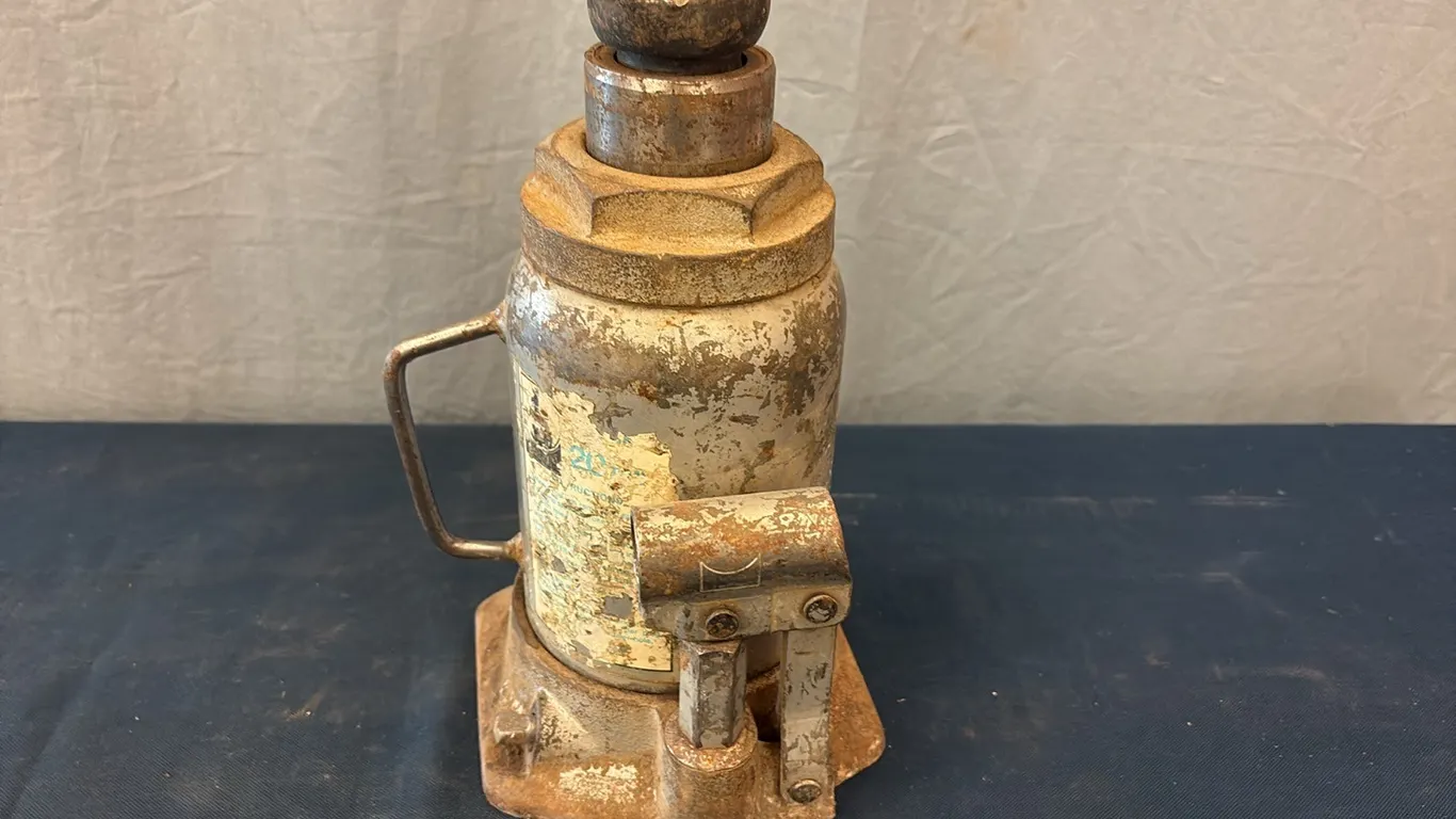 20 Ton Bottle Jack