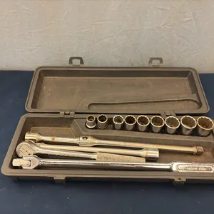 Ratchet & Sockets