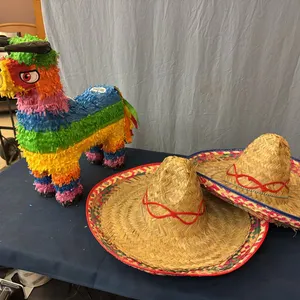 Sombreros, Pinata