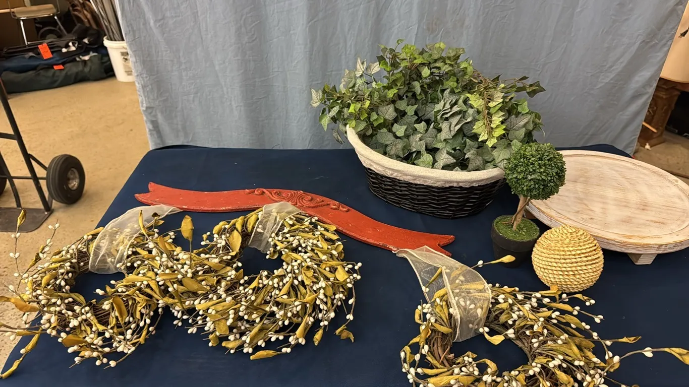 Decor items