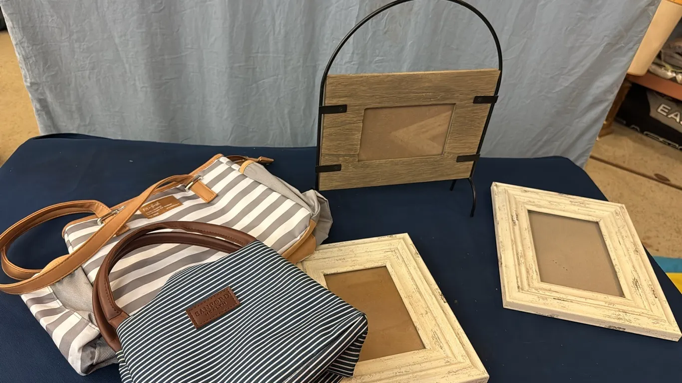 Frames, purses