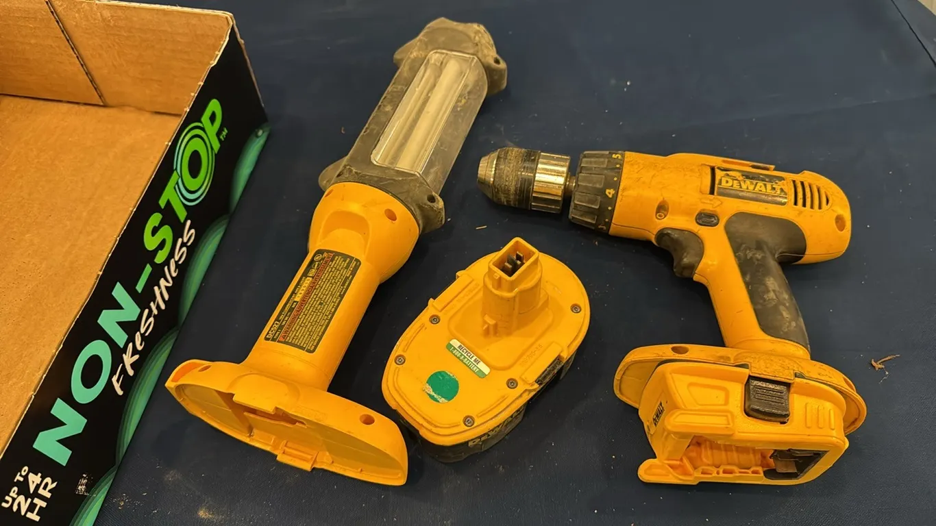 DeWalt work light, drill