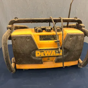 DeWalt job site radio