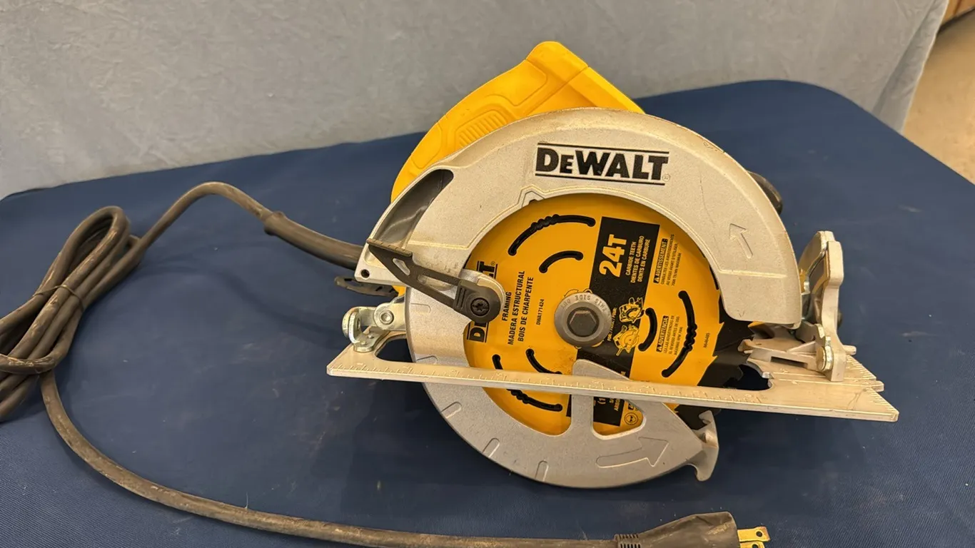 DeWalt circular saw