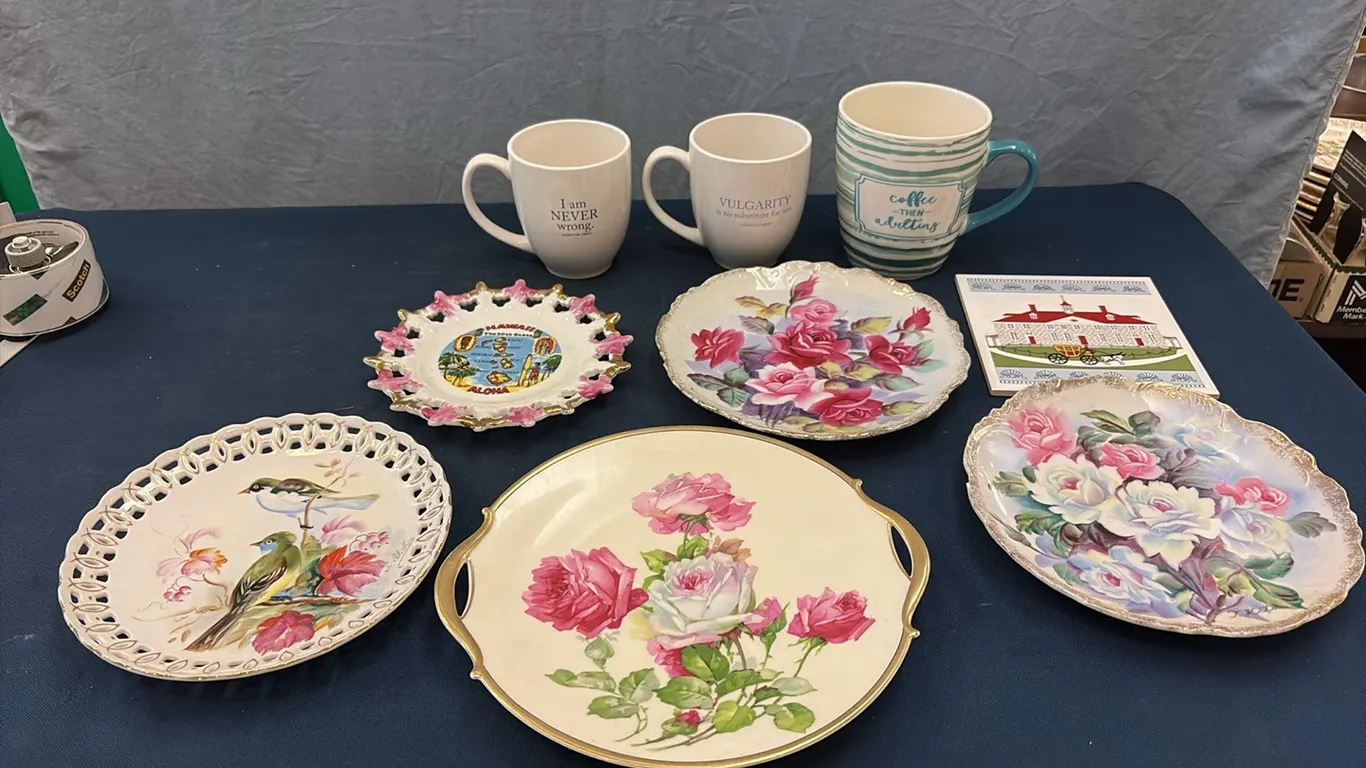 Plates & Mugs