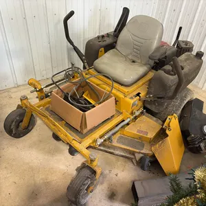 Hustler 52” Fastrak Zero Turn Mower