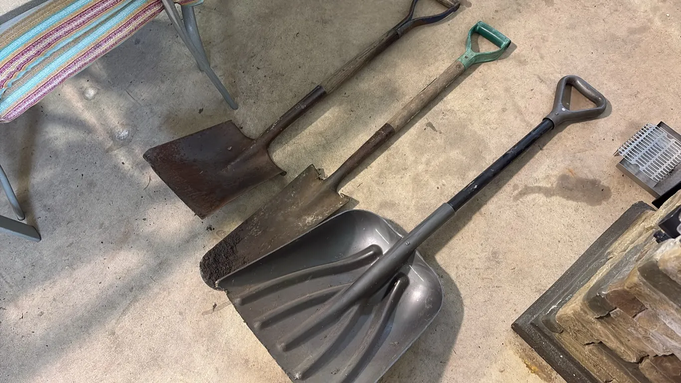 Shovels & Spades