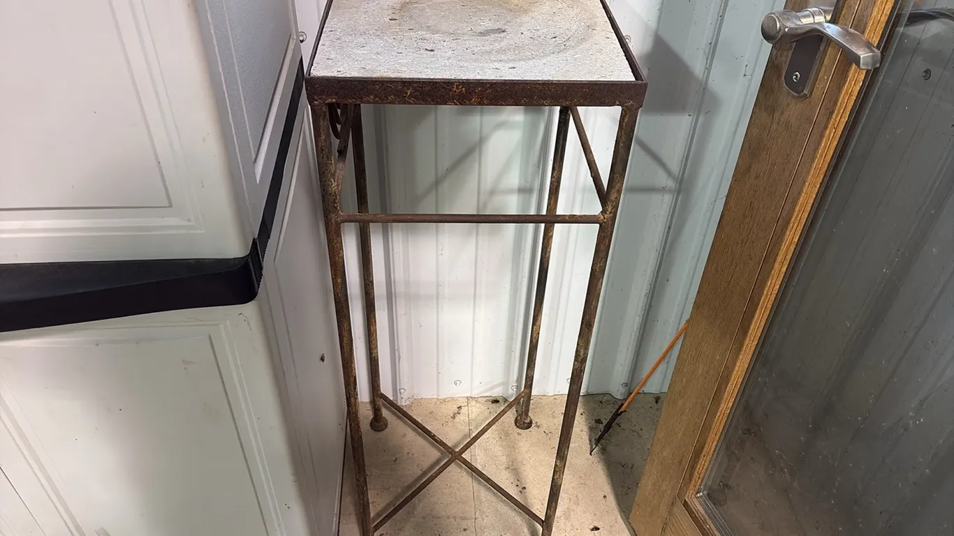 Plant Stand