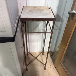 Plant Stand