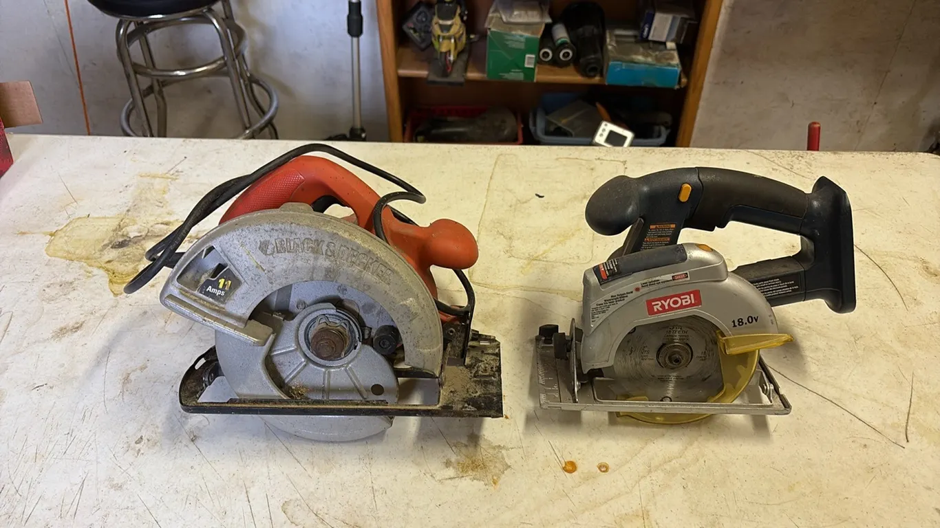2- Circular Saws