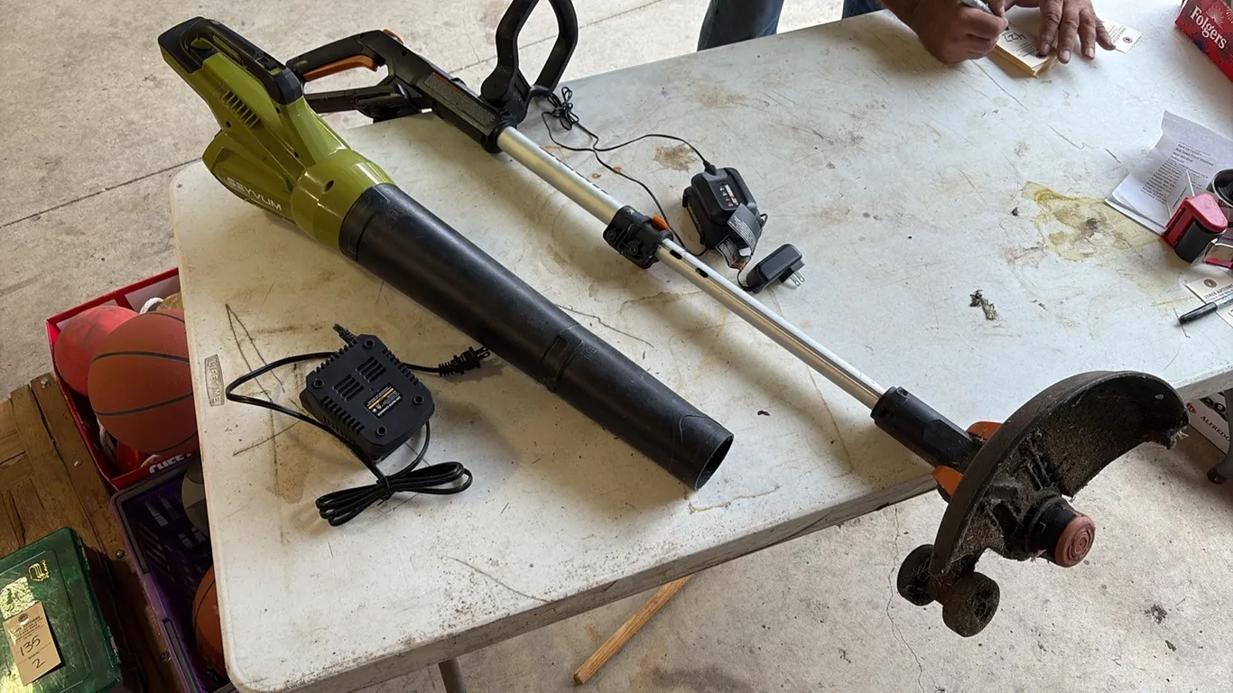 Trimmer & Leaf Blower