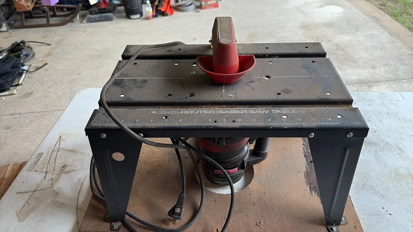 Router/Saber Saw Table