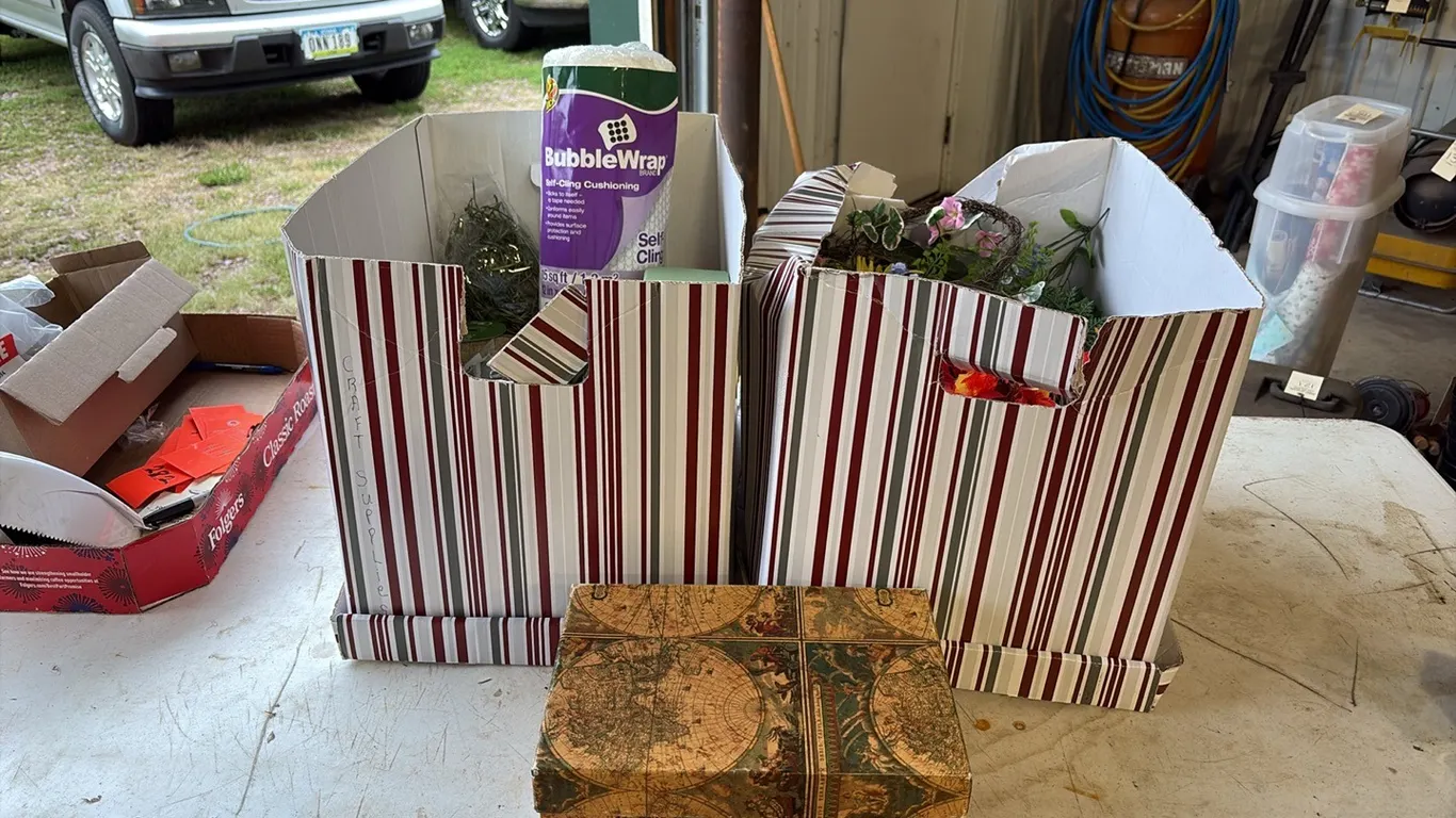 Artificial Plants & Crafting Supplies