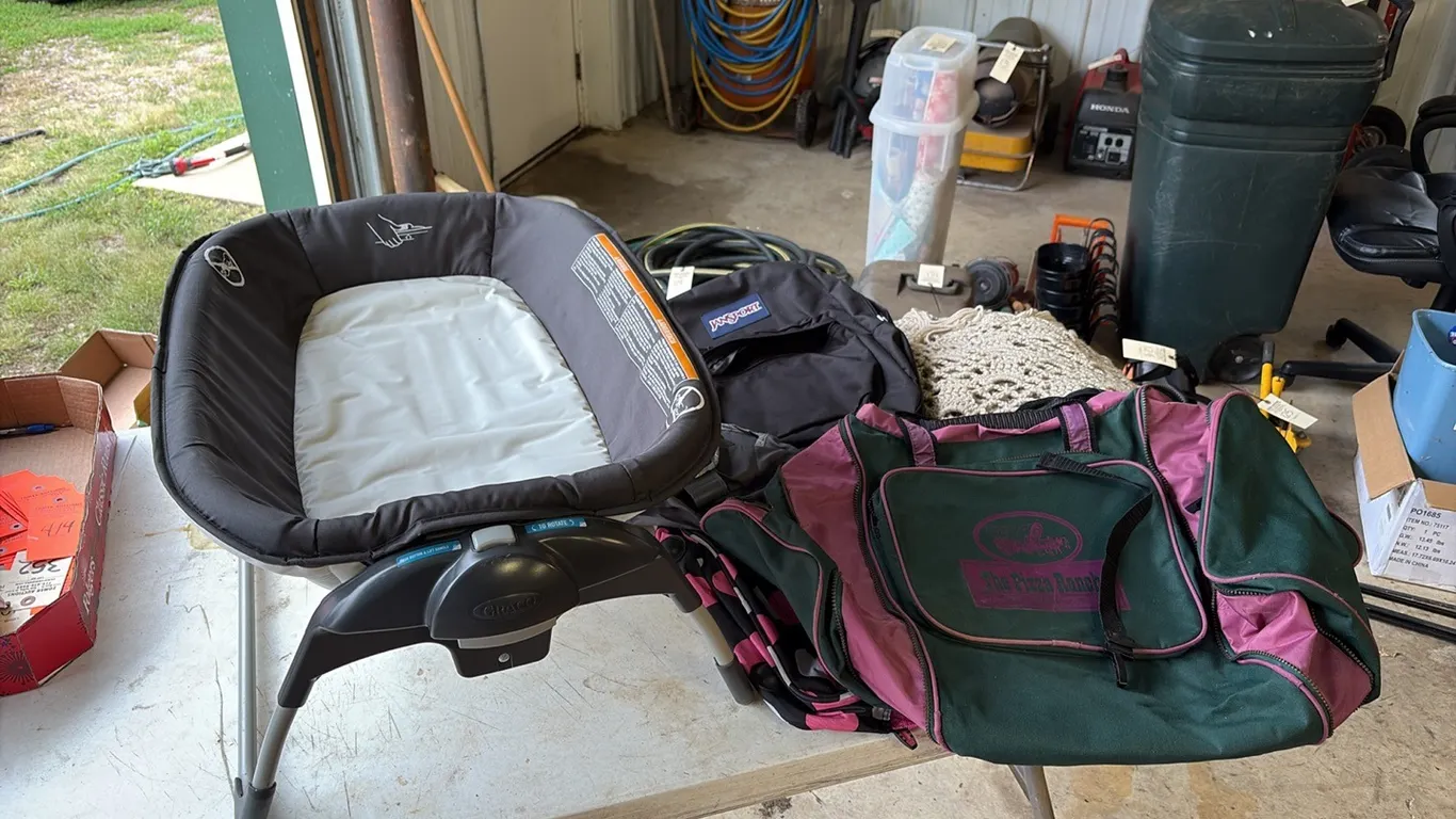 Graco Pack n Play & Bags