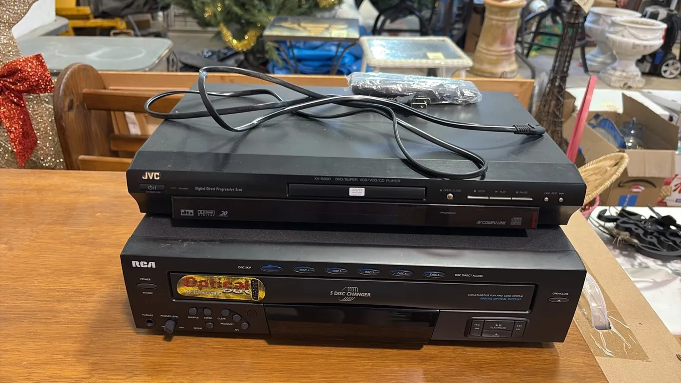 CD Changer & Video Player