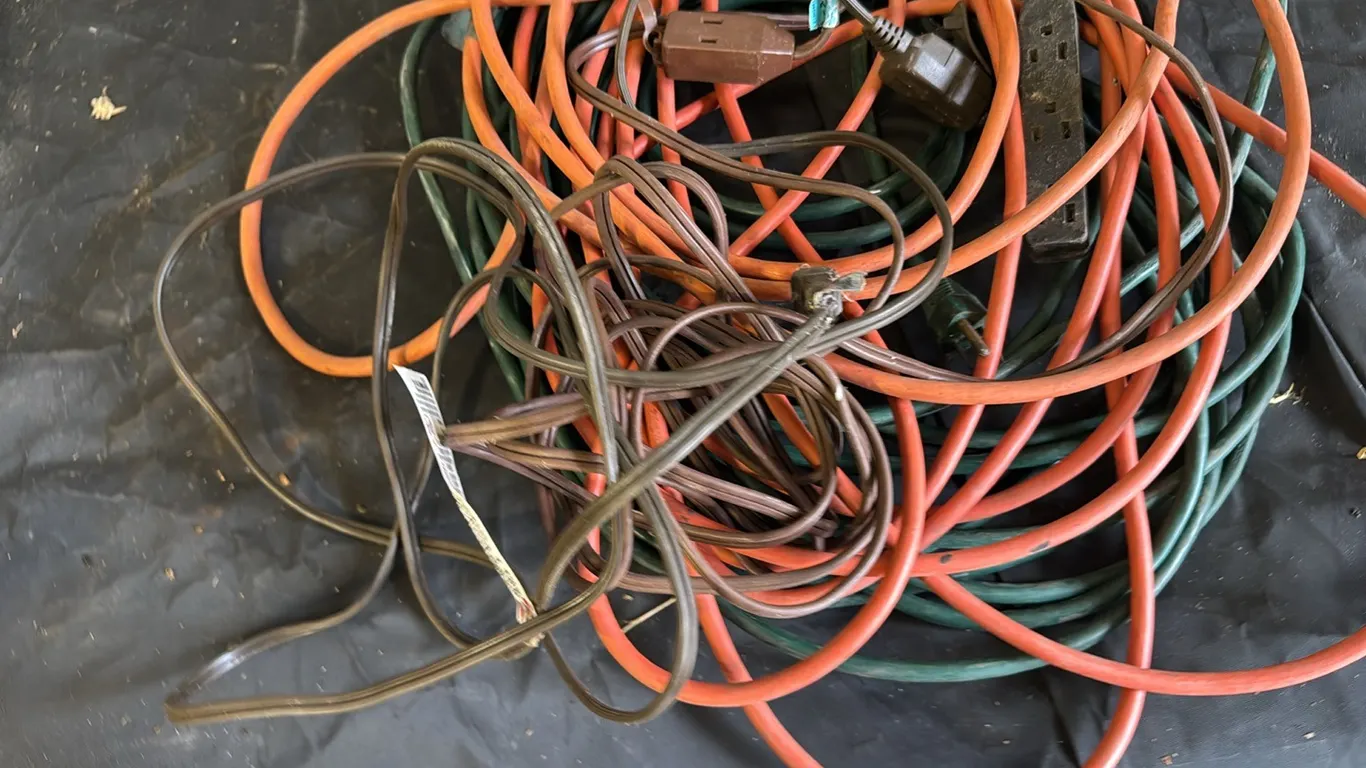 Ext cords