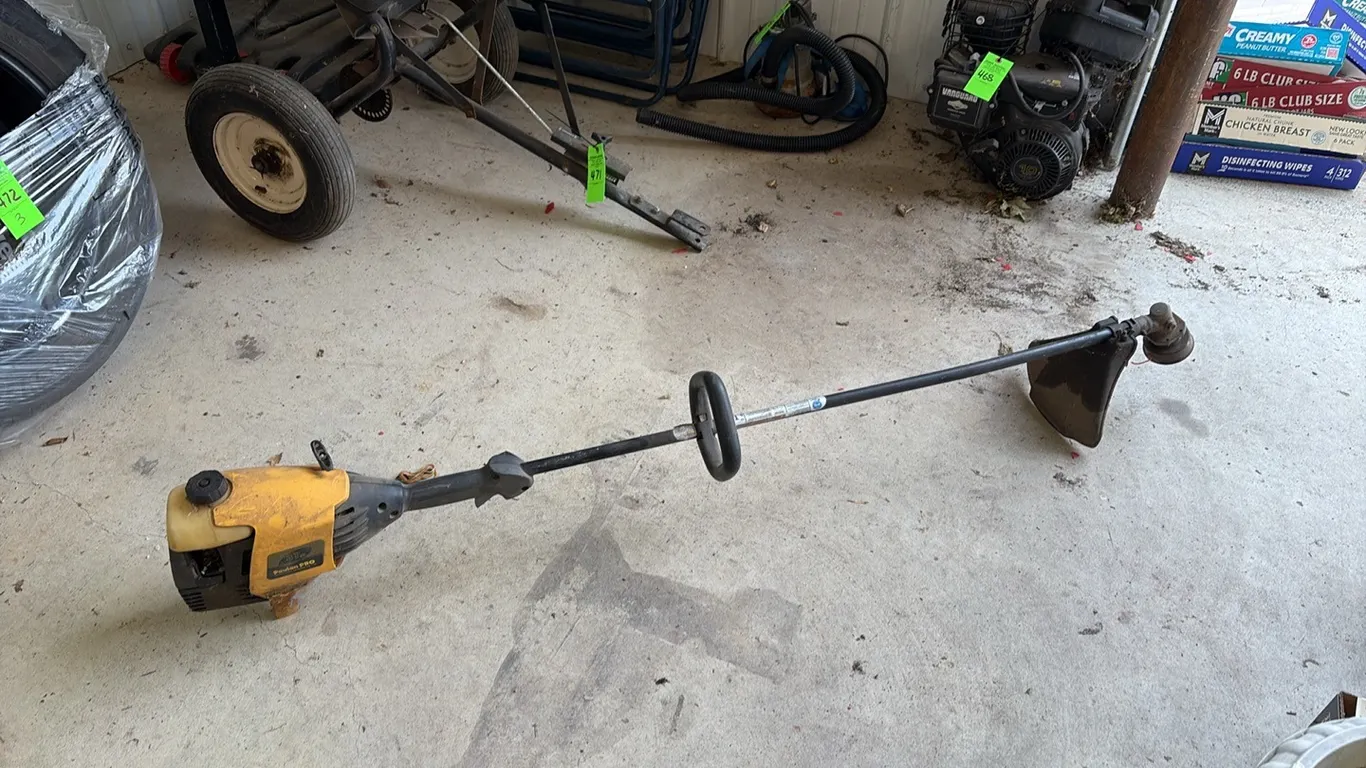 Poulan 31cc String Trimmer
