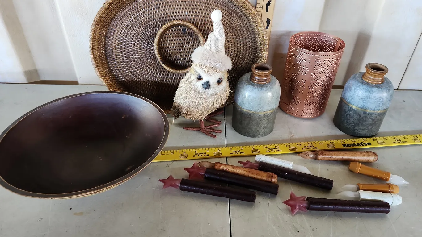Basket, Owl, Candles, Wood Bowl, Etc.