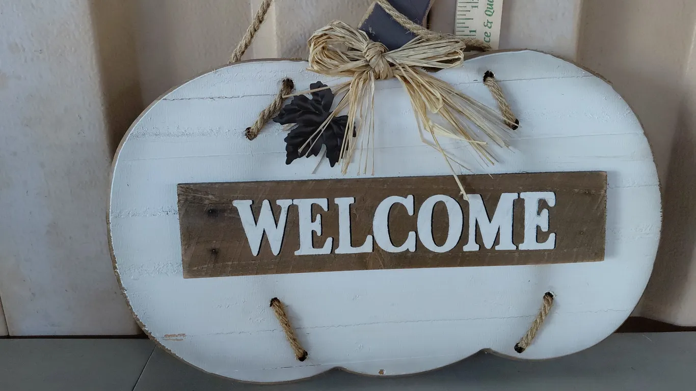 Wood Welcome Pumpkin Wall Hanger 18.5"X13"
