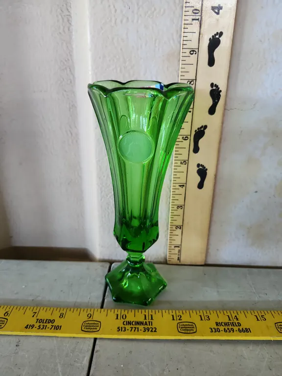 Vintage Fostoria Coin Green Glass Bud Vase 8" Tall