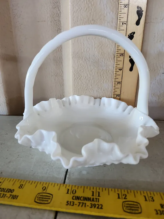 Vintage Fenton Milk Glass Hobnail Basket 7.5"X7.5"X6.5"