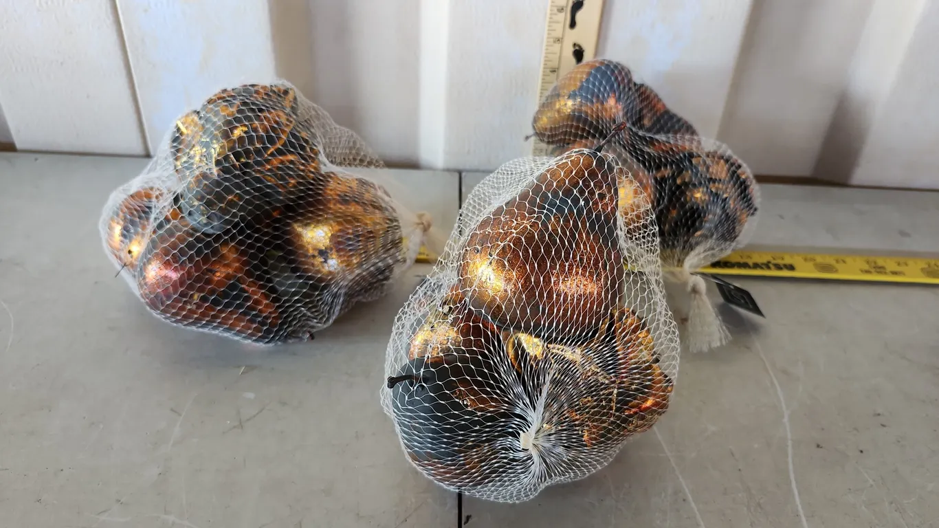 New Sullivan Gifts Foam Gold Colored Fruit