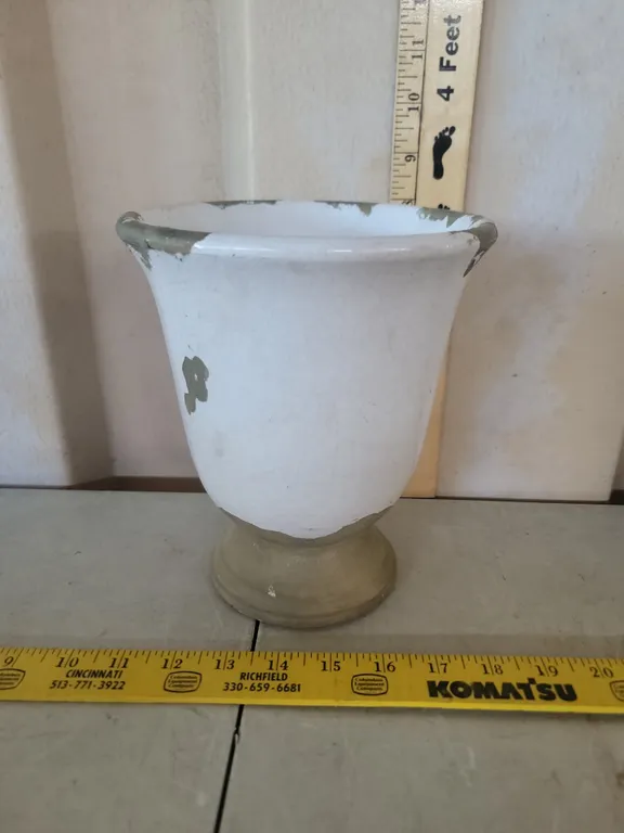 Pottery Barn Tuscan Handcrafted Terracotta Vase/Cachepot 6.75"X8" Made In The Philippines