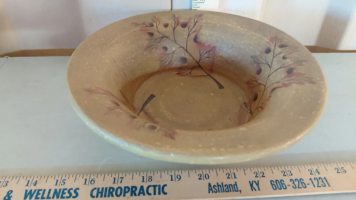 Handcrafted Pottery Leaf Bowl 9.75"X3"