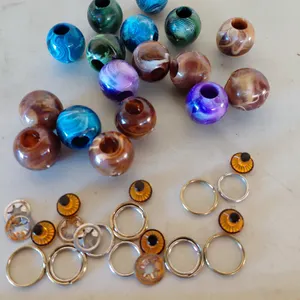Vintage Plastic/Resin Crafting/Macrame Beads & Eyes
