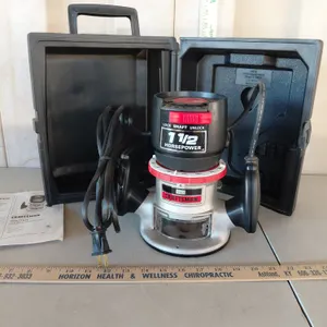 Sears Craftsman Router 1.5HP 8Amp W/Plastic Case