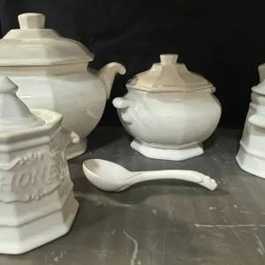 Phatlzgraff White Ceramic Kitchenware Set Featuring Various Containers