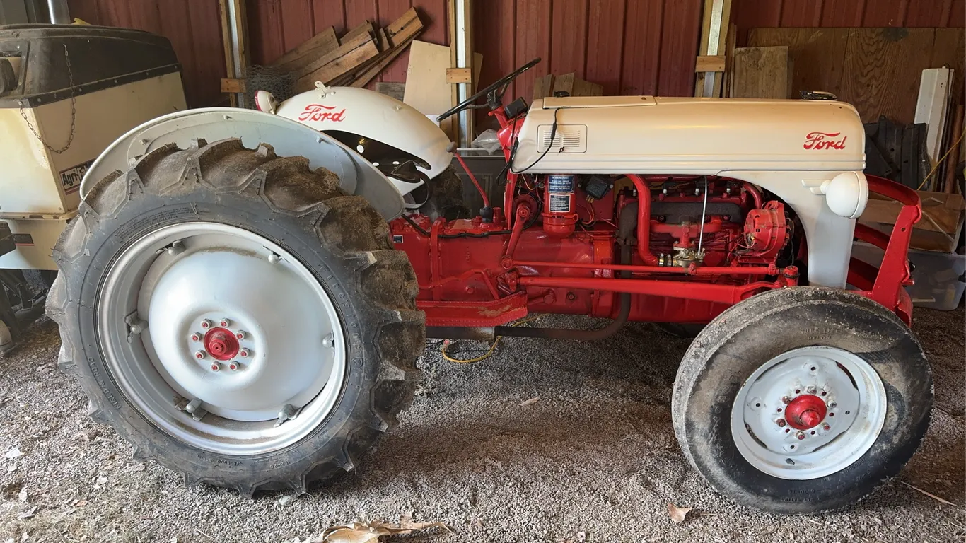1948 Ford 8N Tractor