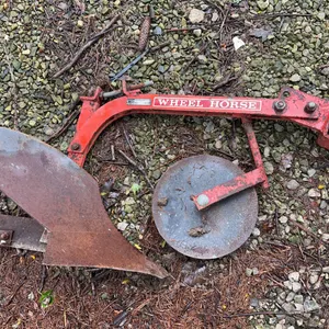 Wheel Horse Single-Bottom Plow